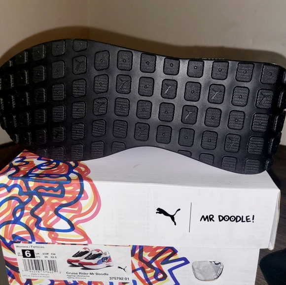 PUMA x MR.DOODLE LIMITED EDITION!!  MULTIPLE SIZES - Picture 4 of 6